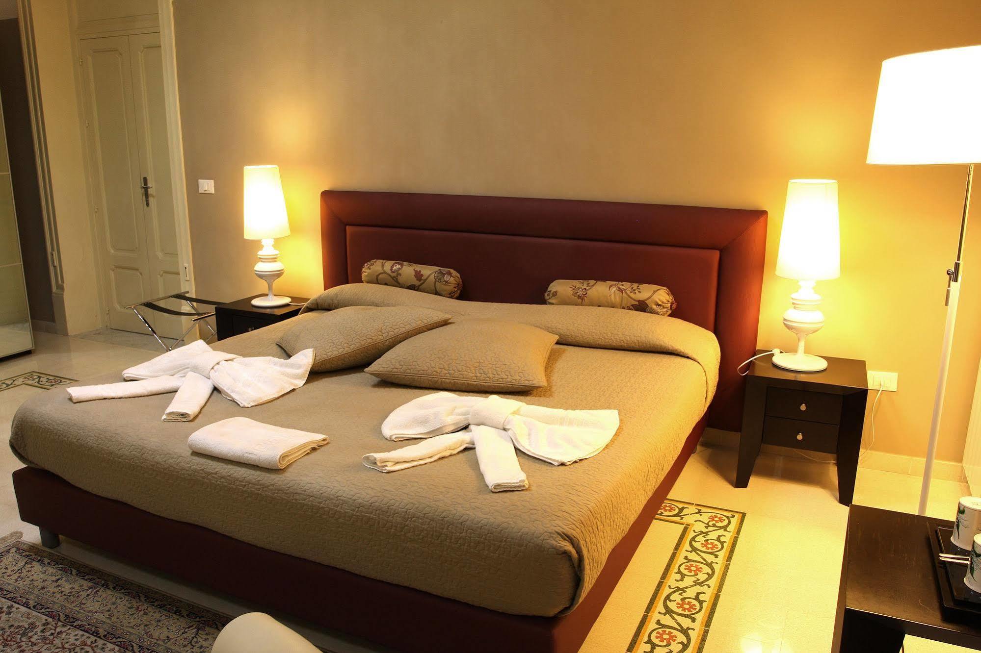 Abatellis Luxury Hotel Palermo Ngoại thất bức ảnh